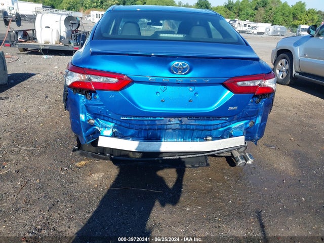 Toyota CAMRY SE 2018 4T1B11HK3JU138476 Image 6