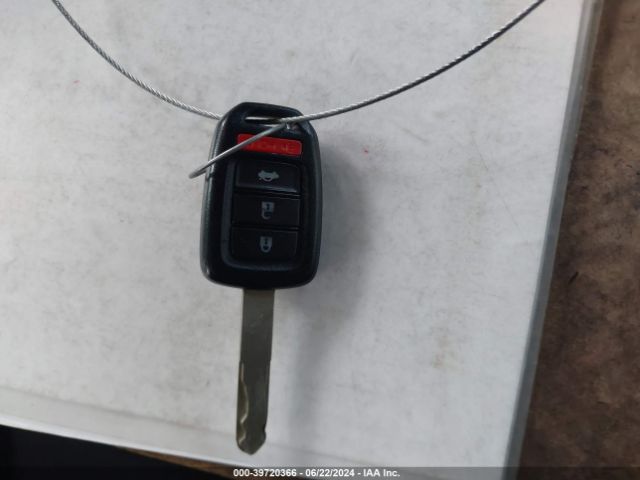 2HGFC2F63KH577744 Honda Civic Lx