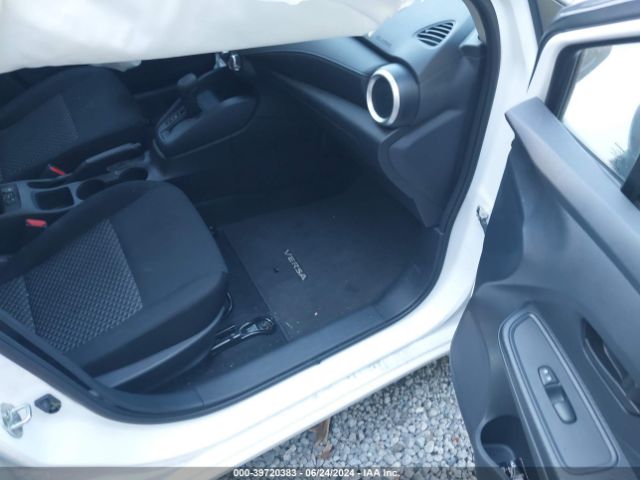 3N1CN8DV5RL878075 Nissan Versa 1.6 S