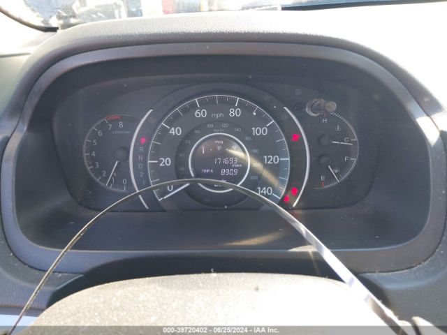 2HKRM3H38EH564811 Honda CR-V LX