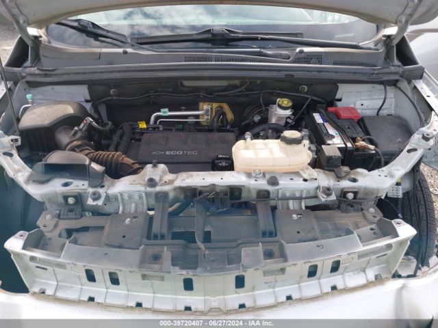 KL7CJPSBXJB507511 Chevrolet Trax Lt