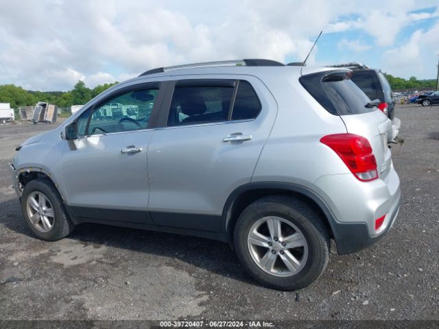 KL7CJPSBXJB507511 Chevrolet Trax Lt