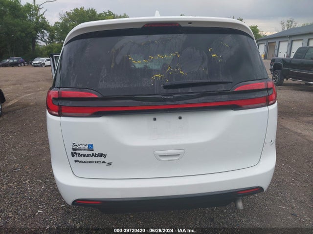Chrysler Pacifica Touring L 2022 2C4RC1BG8NR183207 Image 16