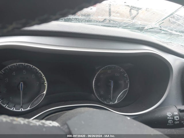 Chrysler Pacifica Touring L 2022 2C4RC1BG8NR183207 Image 7
