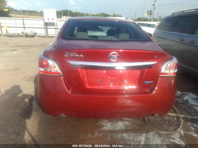 Nissan Altima 2.5 S 2014 1N4AL3AP0EN330908 Image 16