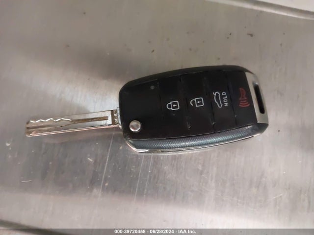 KIA Optima Lx 2015 5XXGM4A75FG357459 Image 11