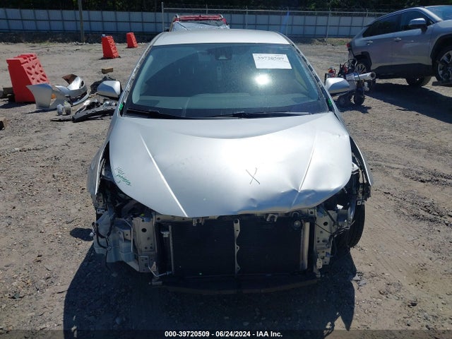 Toyota Prius Three Touring 2017 JTDKARFU5H3045272 Image 13