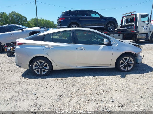 Toyota Prius Three Touring 2017 JTDKARFU5H3045272 Image 14