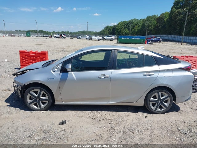 Toyota Prius Three Touring 2017 JTDKARFU5H3045272 Image 15