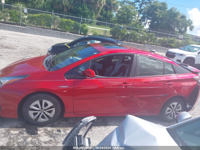 Toyota Prius Three 2016 JTDKARFU1G3516638 Image 14