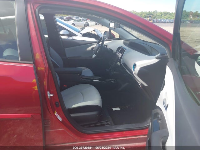 Toyota Prius Three 2016 JTDKARFU1G3516638 Image 5