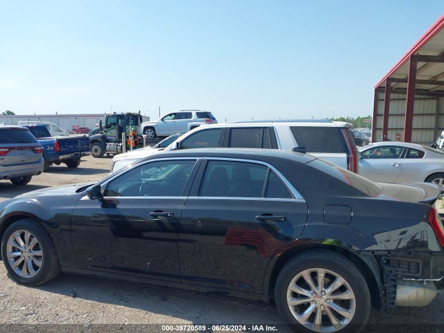 Chrysler 300 Anniversary Edition 2016 2C3CCARGXGH270597 Image 14