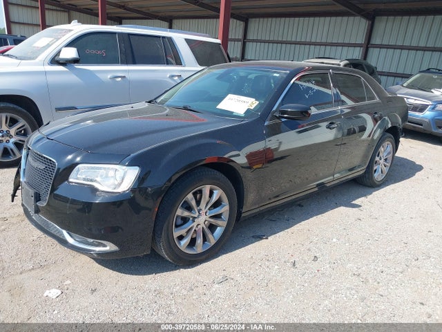 Chrysler 300 Anniversary Edition 2016 2C3CCARGXGH270597 Image 2
