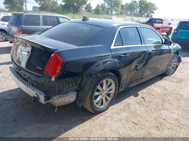 Chrysler 300 Anniversary Edition 2016 2C3CCARGXGH270597 Image 4