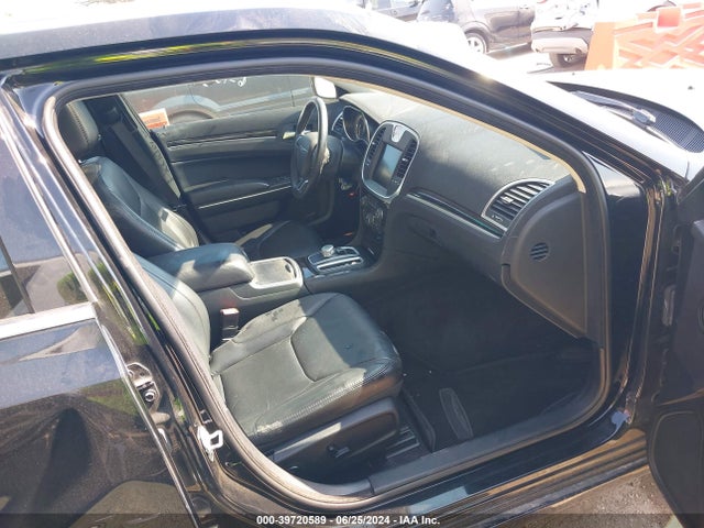 Chrysler 300 Anniversary Edition 2016 2C3CCARGXGH270597 Image 5