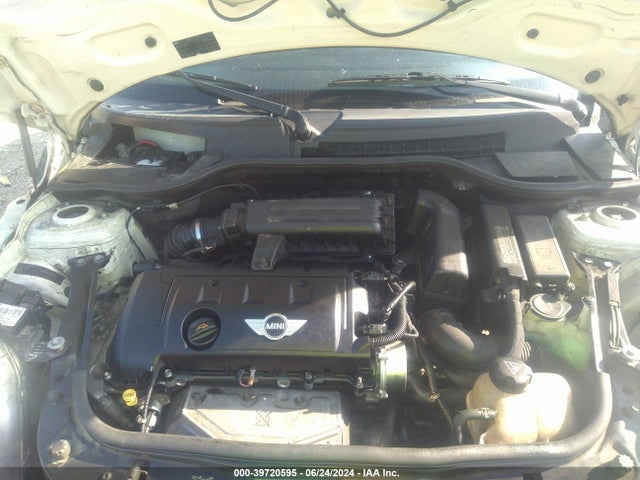 2010 MINI COOPER WMWMR3C55ATU97785 Photo 9