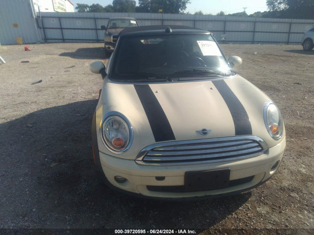 2010 MINI COOPER WMWMR3C55ATU97785 Photo 5