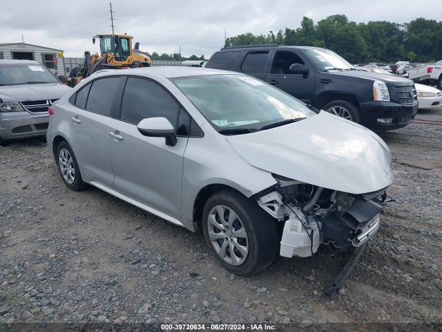 Toyota COROLLA LE 2022 5YFEPMAE0NP311881 головне зображення