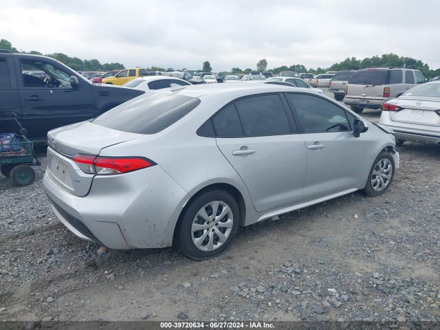 Toyota COROLLA LE 2022 5YFEPMAE0NP311881 Image 4