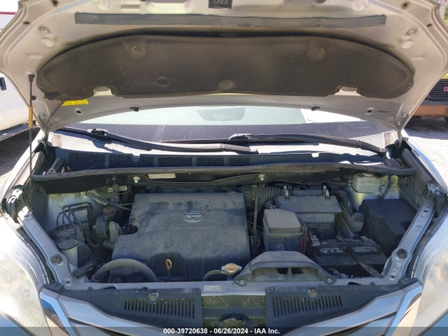 Toyota Sienna Le 8 Passenger 2015 5TDKK3DC0FS604064 Image 10