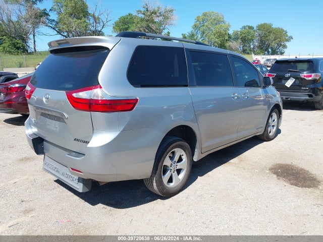 Toyota Sienna Le 8 Passenger 2015 5TDKK3DC0FS604064 Image 4
