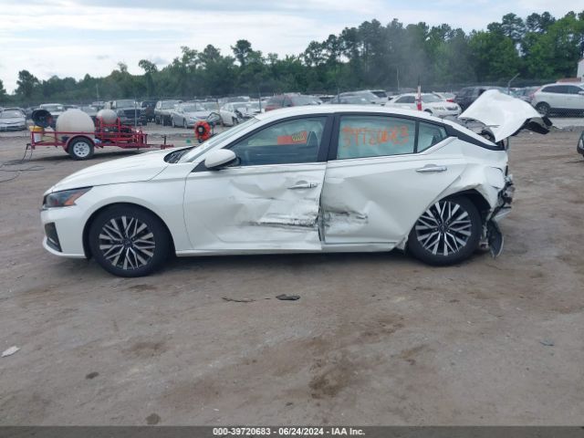1N4BL4DV2PN383472 Nissan Altima Sv Fwd