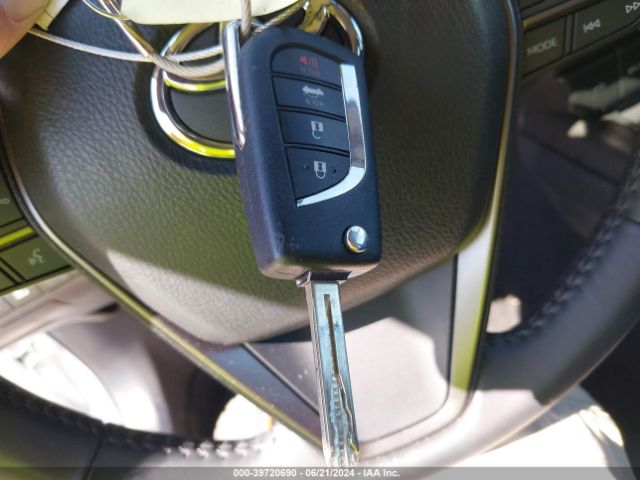 4T1G11AK0RU204087 Toyota CAMRY SE