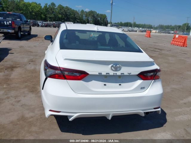 4T1G11AK0RU204087 Toyota CAMRY SE