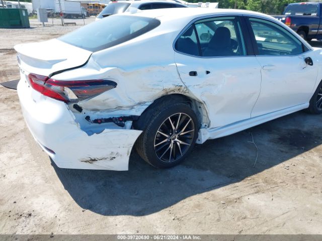 4T1G11AK0RU204087 Toyota CAMRY SE