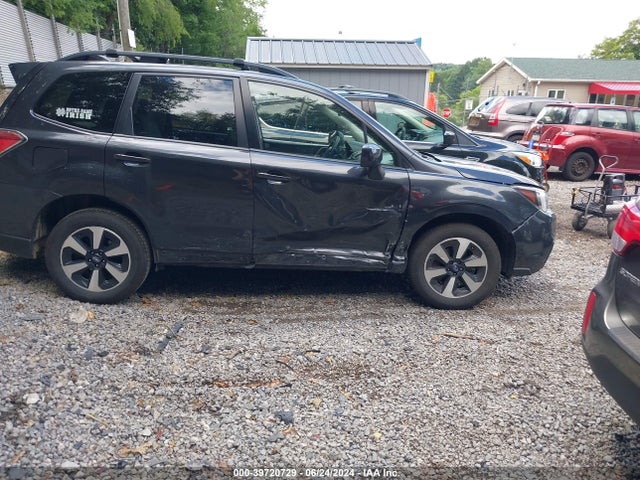 Subaru Forester 2.5i Premium 2017 JF2SJAEC9HH596464 Image 14