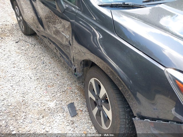 Subaru Forester 2.5i Premium 2017 JF2SJAEC9HH596464 Image 18