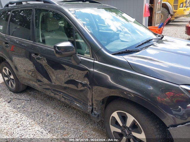 Subaru Forester 2.5i Premium 2017 JF2SJAEC9HH596464 Image 21