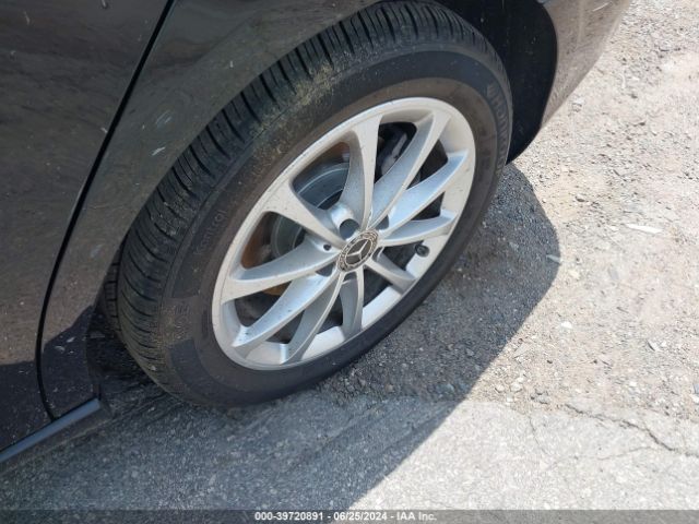 W1K3G4FBXMJ270383 Mercedes-Benz A 220 4matic