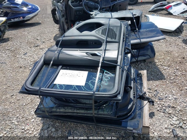 1C4RJHAG0P8900469 Jeep Grand Cherokee Laredo 4x4
