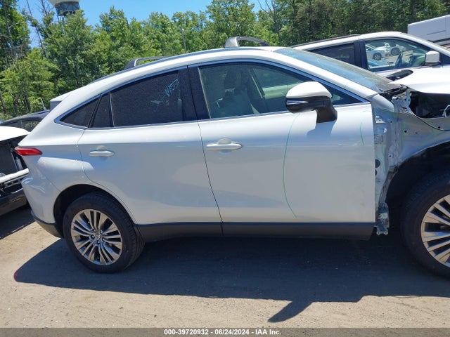 Toyota Venza Xle 2021 JTEAAAAH5MJ003774 Image 13