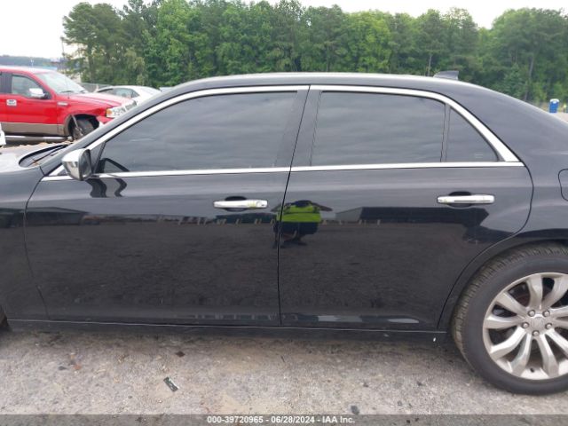 2C3CCAEGXJH211269 Chrysler 300 Limited