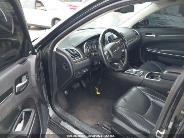 2C3CCAEGXJH211269 Chrysler 300 Limited