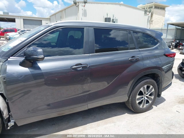Toyota Highlander Xle 2023 5TDKDRAH1PS031965 Image 15