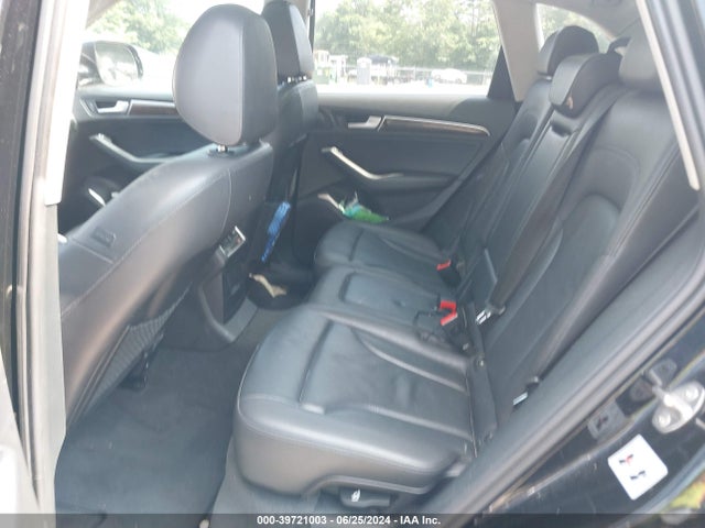 Audi Q5 2.0t Premium 2016 WA1C2AFP0GA082778 Image 8