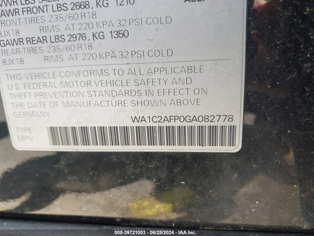 Audi Q5 2.0t Premium 2016 WA1C2AFP0GA082778 Image 9
