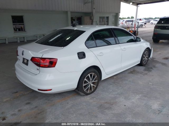 3VWD67AJ8GM301930 Volkswagen Jetta 1.4t Se
