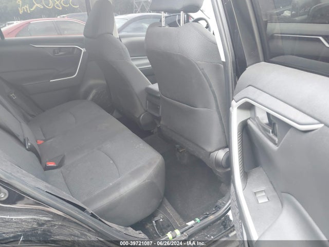 Toyota RAV4 LE 2021 2T3F1RFV8MC252273 Image 8