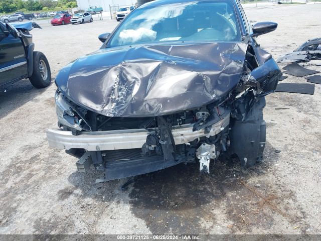 1C3CCCCG8FN640892 Chrysler 200 C