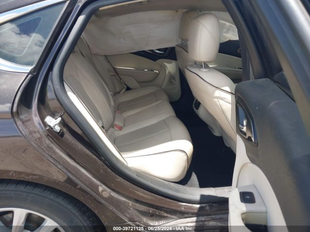1C3CCCCG8FN640892 Chrysler 200 C