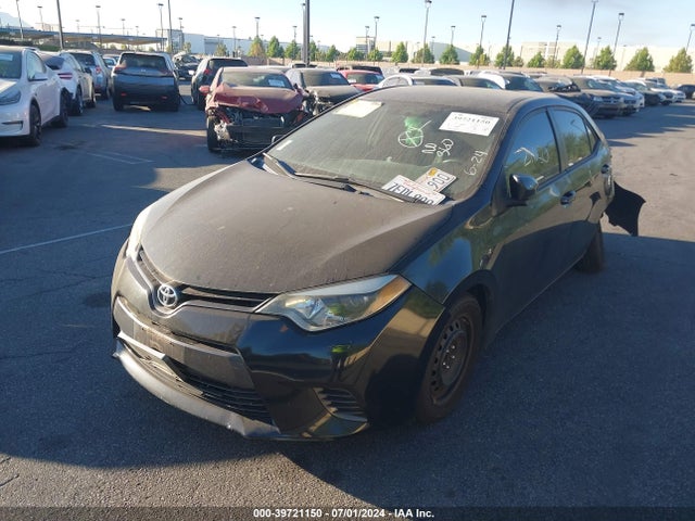 Toyota COROLLA LE 2015 5YFBURHE6FP263464 Image 2