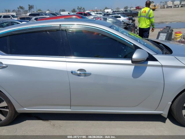 1N4BL4EW2NN393262 Nissan Altima Sl Intelligent Awd