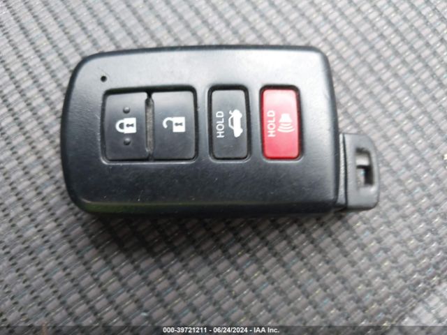 2T1BURHE2EC222411 Toyota Corolla S Plus