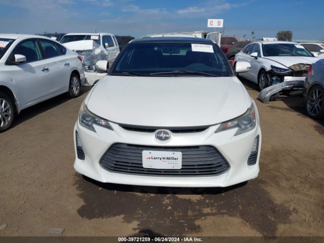 JTKJF5C72GJ025410 Scion TC