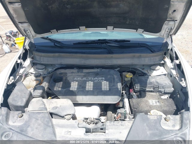 1C4PJLCB2HW560590 Jeep Cherokee Latitude Fwd