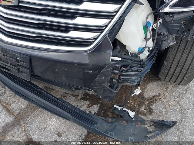 1GYKNDRS5JZ143409 Cadillac XT5 LUXURY